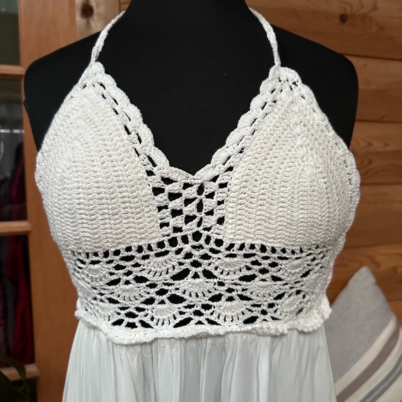 White Crochet Halter Maxi Dress Boho Beach Lace Knit Top Flowy Skirt Small/Med - Picture 15 of 15